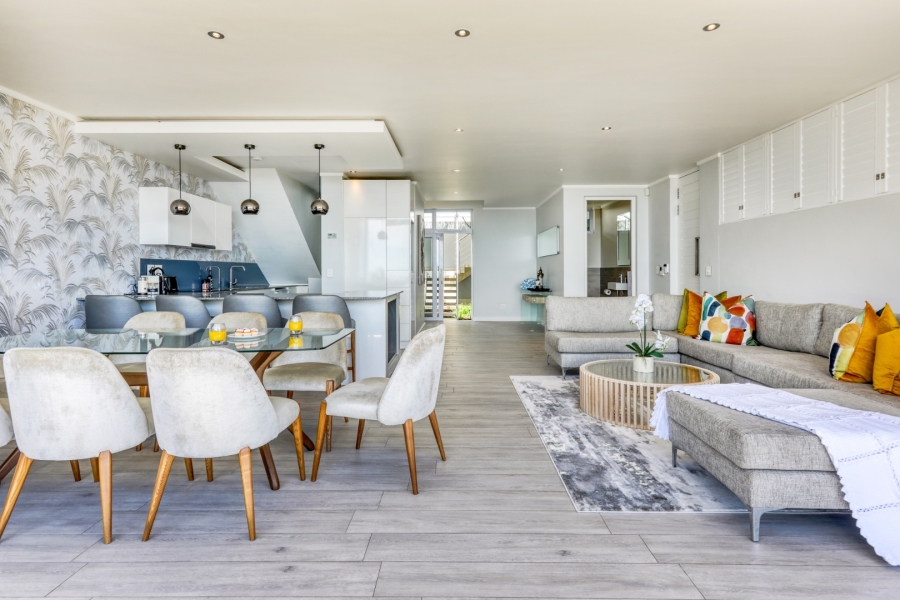 To Let 6 Bedroom Property for Rent in Camps Bay Western Cape